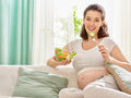 600斤辣妈赤裸16年的床上生活 600斤辣妈赤裸16年的床上生活